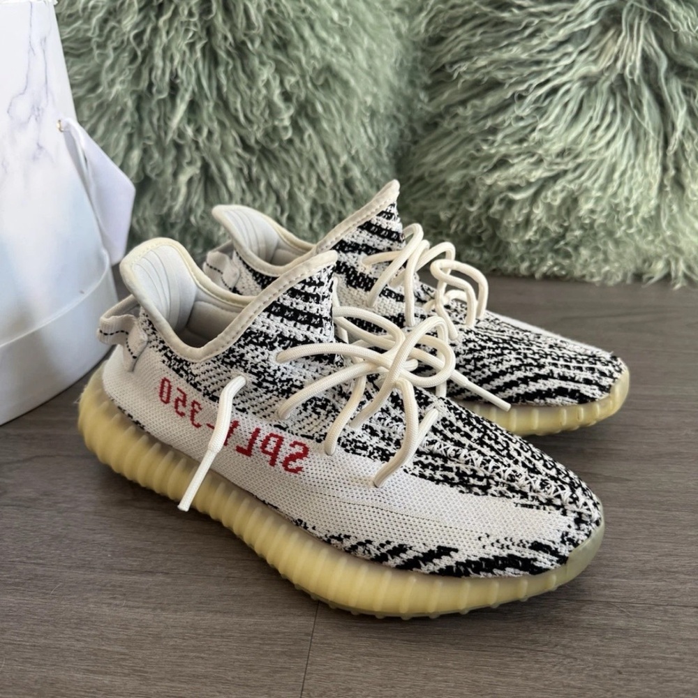 Yeezy Boost 350 V2 “Zebra” – Size 8W // Mens 6.5 – Authentic